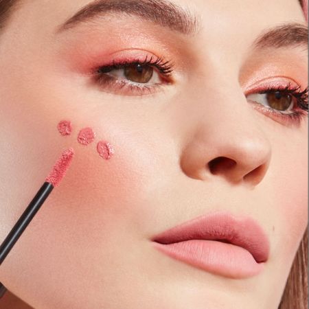 Deborah Milano tekutá lícenka a rúž 2v1 Easy Color, 4,5g