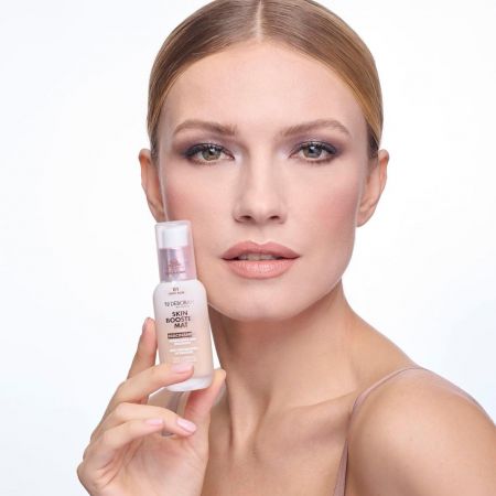 Deborah Milano zmatňujúci make-up Skin Booster,  30 ml