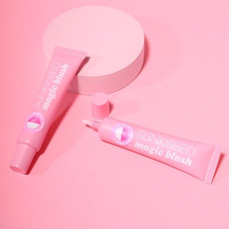 Sunkissed tekutá tvárenka meniaca farbu podľa pH pleti Magic Blush, 15ml