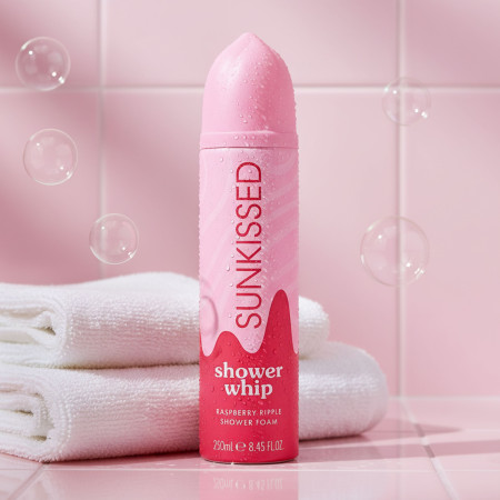 Sunkissed šľahačková sprchová pena Shower Whip Raspberry Ripple, 250ml